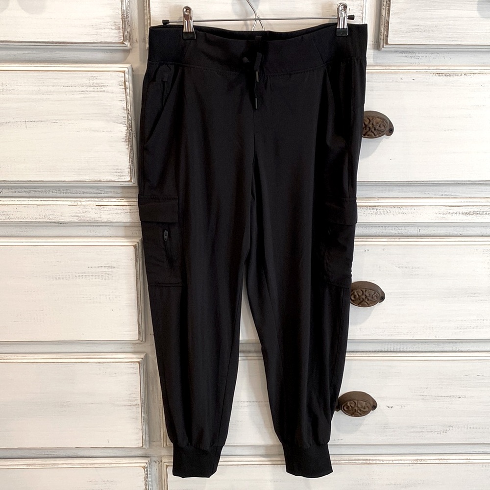 All In Motion Active Light Mid-Rise Cargo Jogger Size Medium